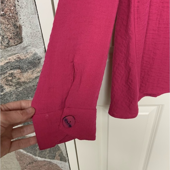 Stunning HABITAT top in a raspberry colour — like new! - Picture 3 of 5